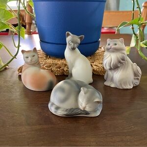 Vintage AVON cat figurines